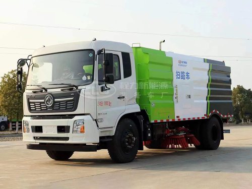 东风天锦12方扫路车